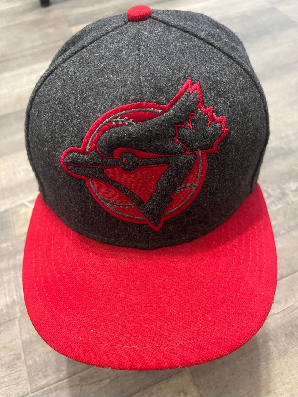 New Era Gray and Red Toronto Blue Jays Wool Snapback Hat